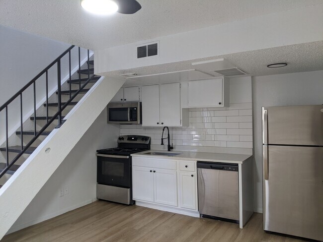 e1-450 (Premium) 231 floor plan
